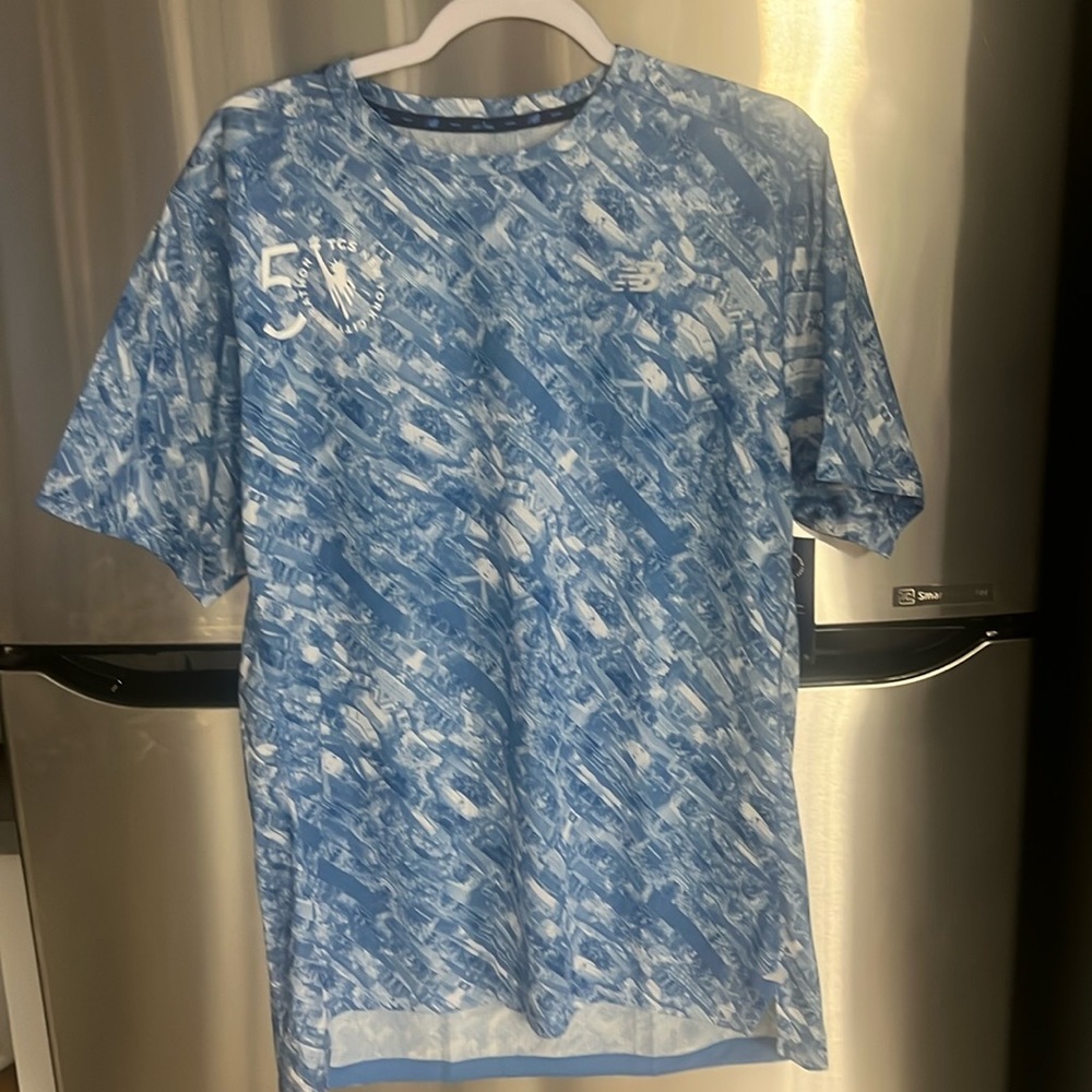 NYRR TCS 50th New York City Marathon New Balance Ice-x NWT XL t-shirt